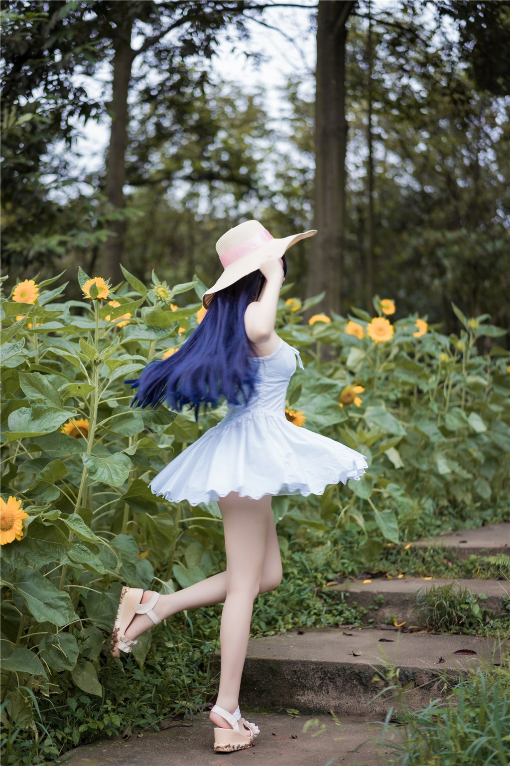 91chigua深夜揭秘:明星后台低语中那抹温柔如何在暗夜中释放不可抗拒的诱惑