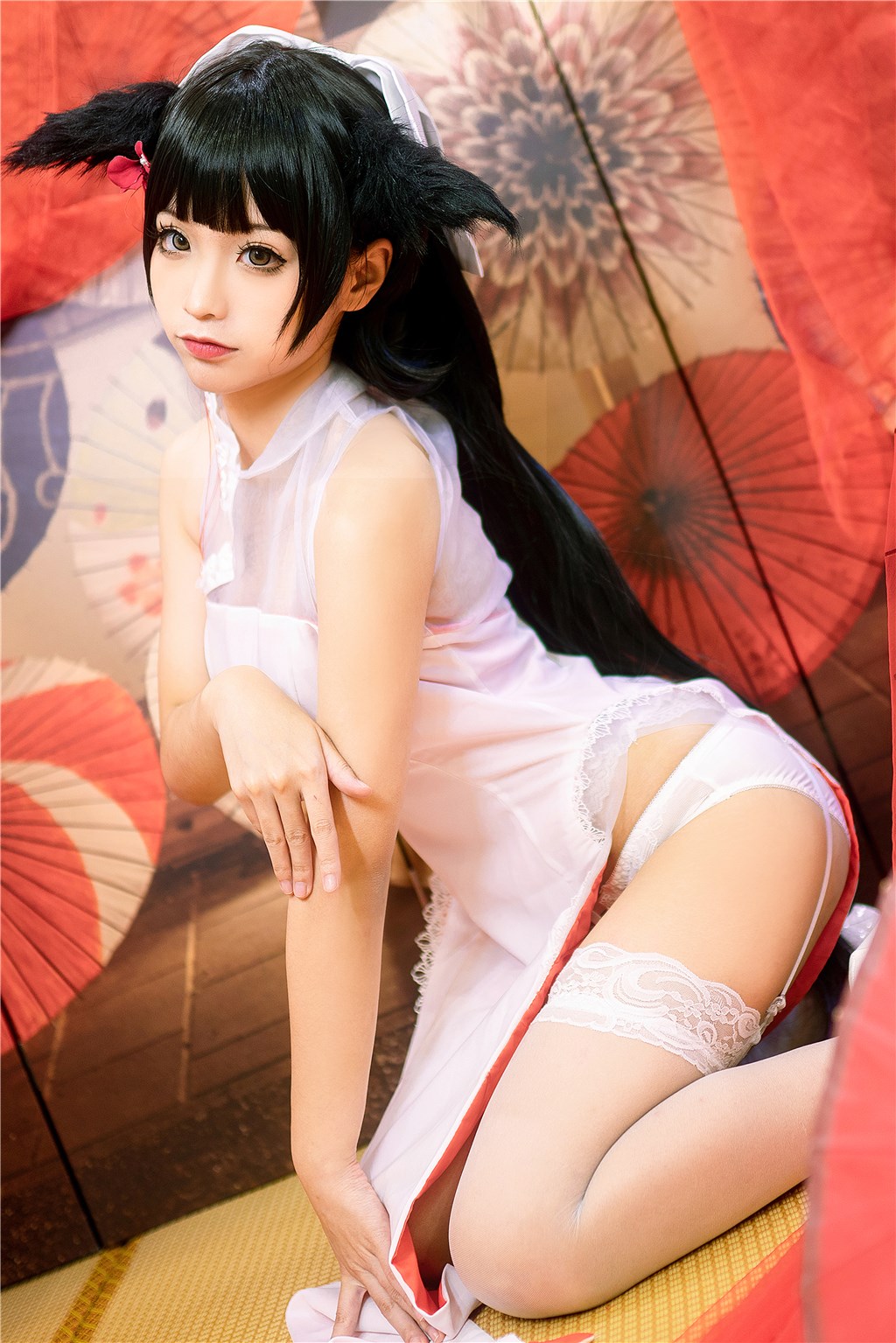 略带挑逗的情感漫谈：聊聊那段既禁忌又令人痴迷的过往，情感漫画小故事